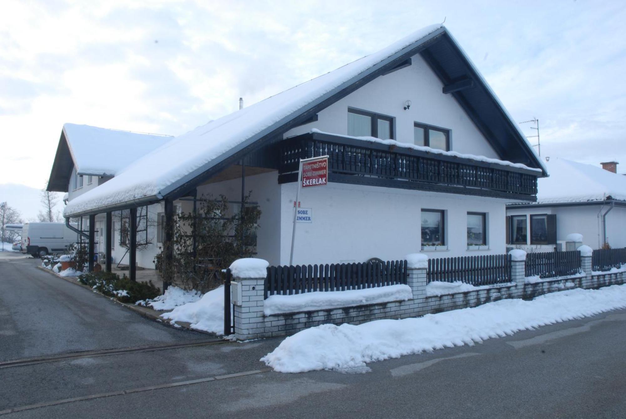 Guest Accomodation Skerlak Моравске-Топлице Екстериор снимка